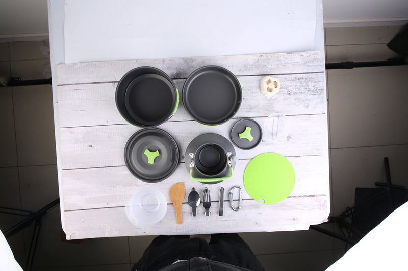 Camping Utensil Set – 16 Pieces with Pot, Pan, Kettle, and Accessories