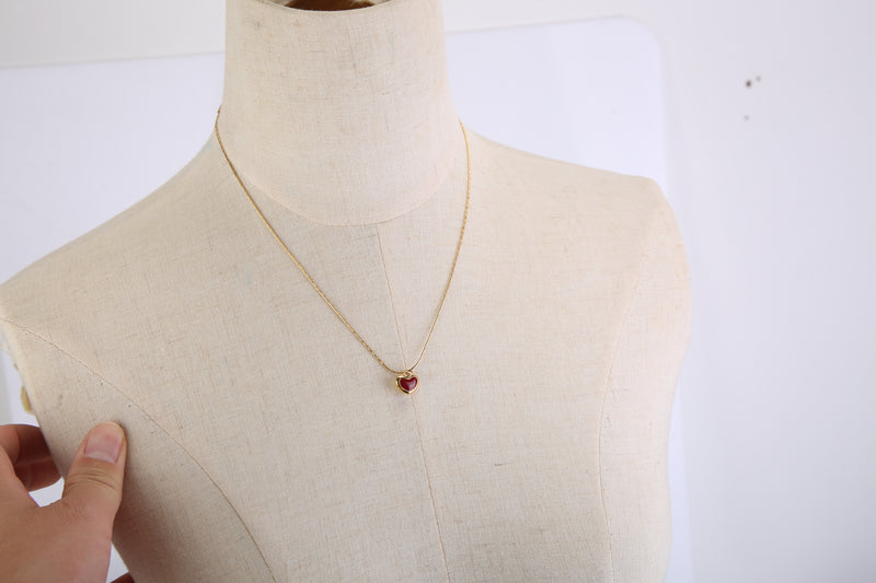 Preserved Real Rose – Gift Box with Heart Necklace