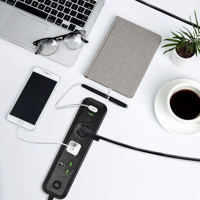 2500W Power Strip – With 6FT Cord and USB-A/USB-C Ports