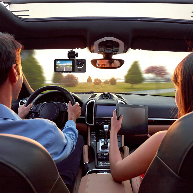 Dashcam – Triple Camera with G-Sensor and Automatic Parking Monitor